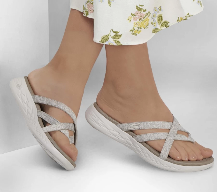 SKECHERS Women's On The Go 600 - Dainty Sneakers in Taupe