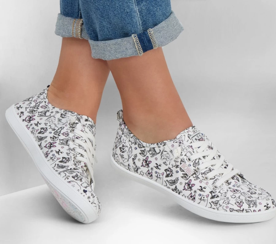 SKECHERS Women's White & Multi Kitten Cues - Bobs B Cute Sneakers