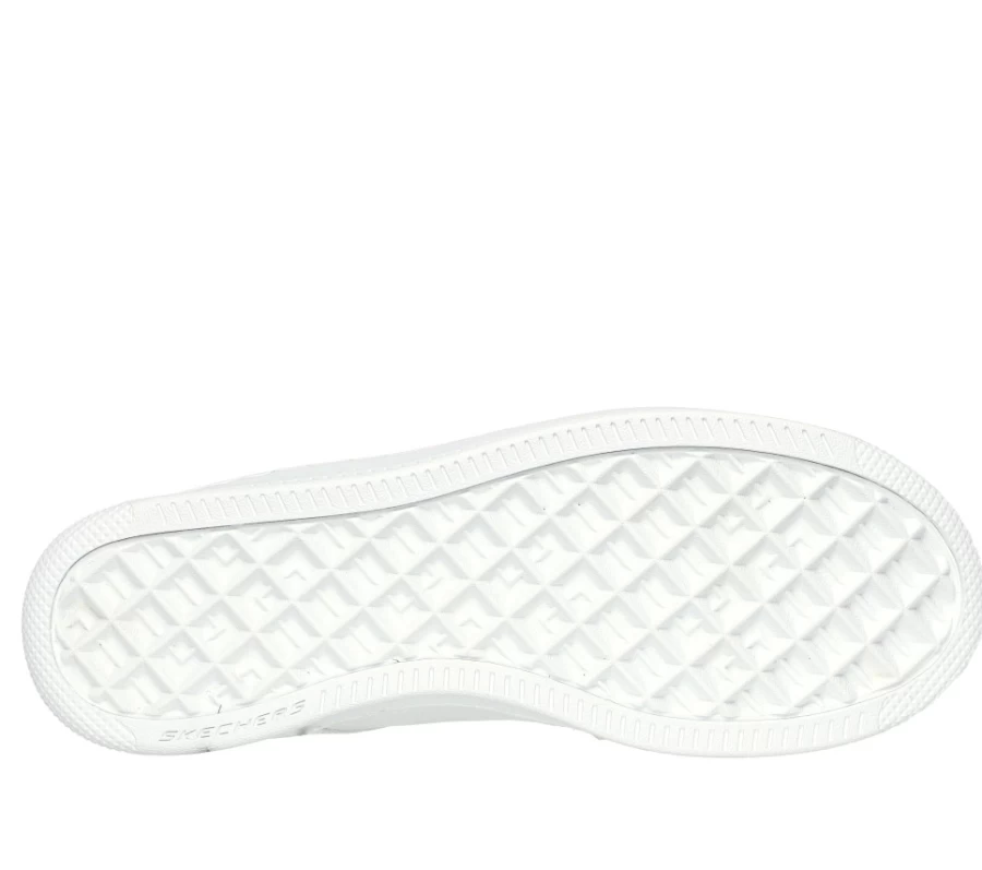 SKECHERS Women's Sport Court 92 - Illustrious White/Navy Athletic Shoes
