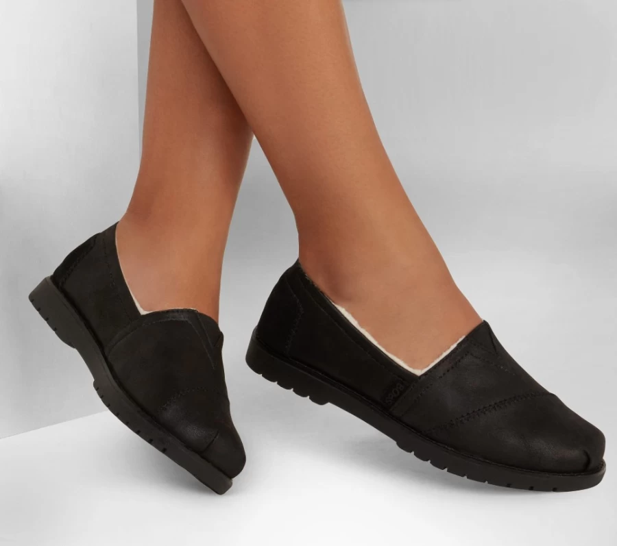 SKECHERS Women's Bobs Chill Lugs - Black Winter Warm Slip-On Shoes