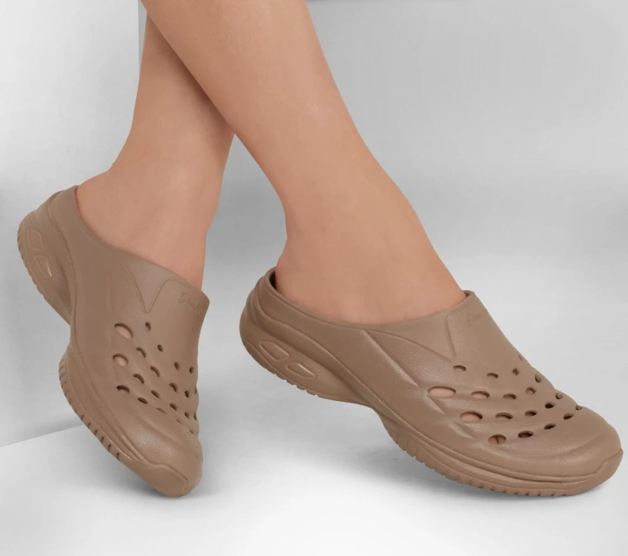 SKECHERS Women's Foamies Commute Time Essential Sneakers in Taupe