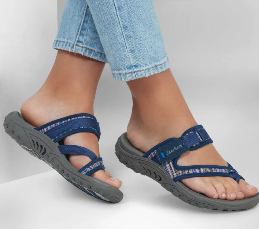 SKECHERS Women's Reggae All Natural Sneakers in Navy/Multi Color