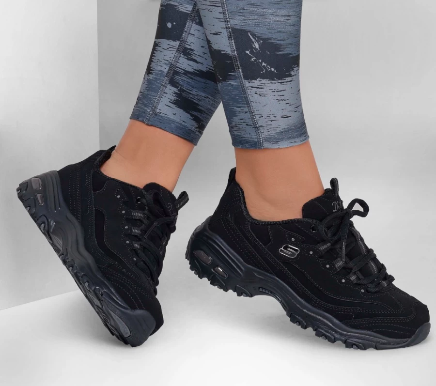 SKECHERS Women's D'Lites Play On Sneakers in Black - Lightweight Comfortable Walking Shoes