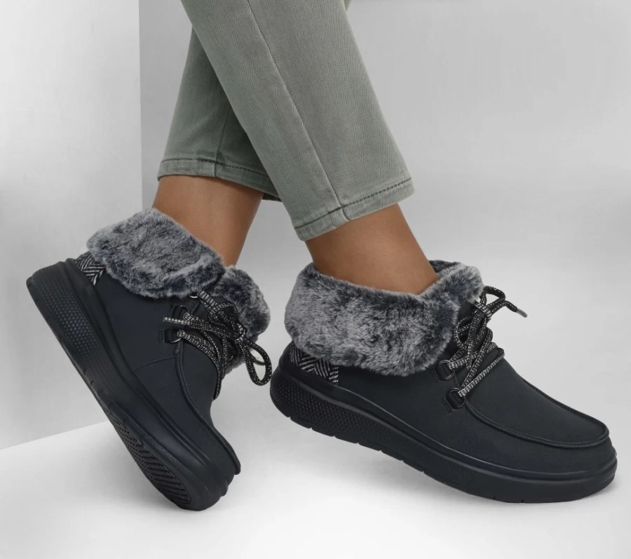 SKECHERS Women's Bobs Skipper Wave - Cozy Queen Slip-On Sneakers in Black