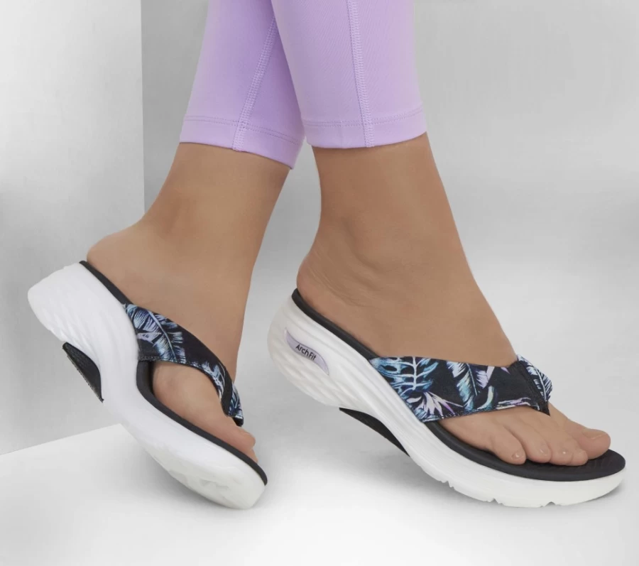 SKECHERS Women's Max Cushioning Arch Fit Prime Sneakers in Black / Multi - Island Time Style