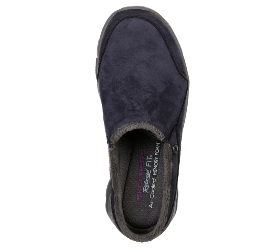 SKECHERS Women's Navy Relaxed Fit Easy Going Latte Casual Sneakers