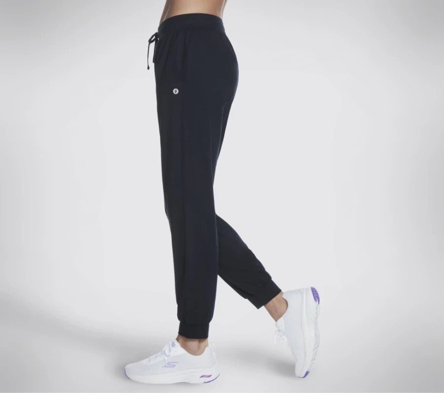 SKECHERS Women's Go Dri Swift Jogger Pants - Breathable Black Running Joggers for Women