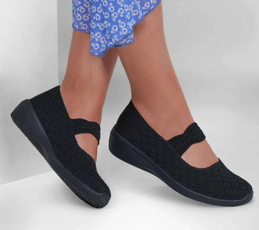 SKECHERS Women's Arya - That's Sweet Sneakers in Black