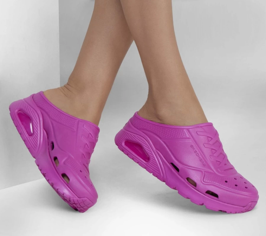 SKECHERS Women's Foamies Arch Fit Uno Sneakers in Hot Pink - Max Comfort & Style