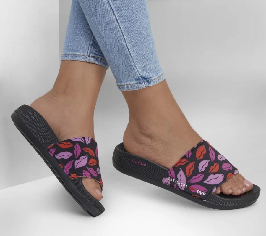 SKECHERS Women's Hyper Slide Sky Gloss Sandals - Black & Multi Color Comfortable Slide-On Shoes