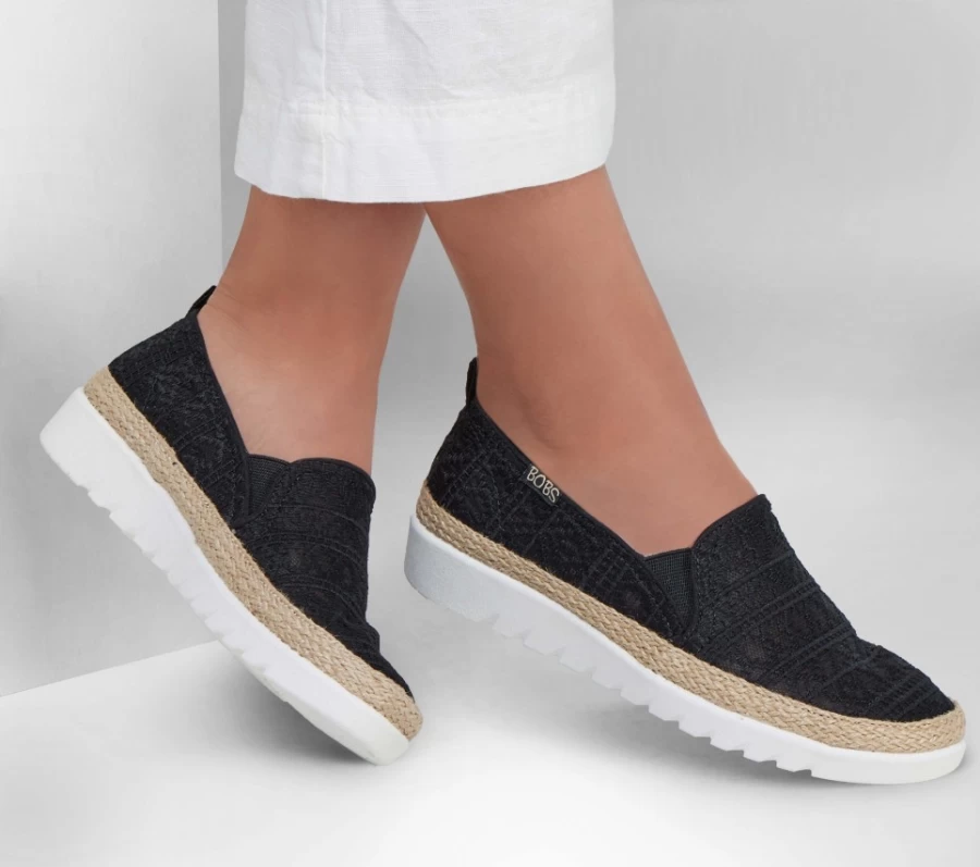 SKECHERS Women's Bobs Flexpadrille Hi Sandals - Black, Crisp Meadow Style