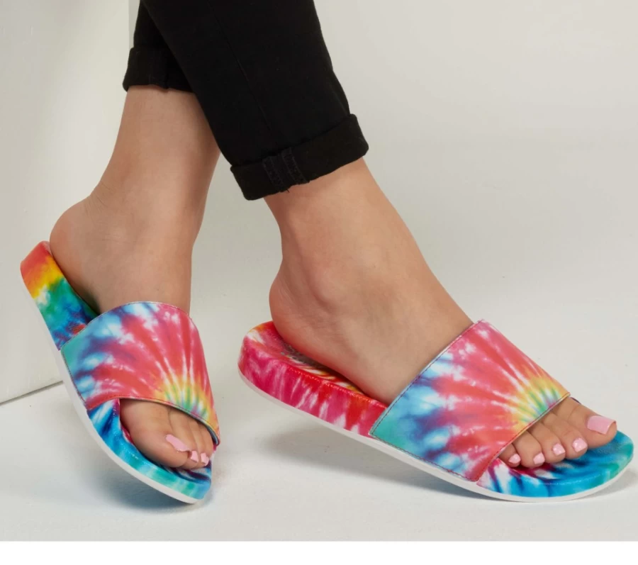 SKECHERS Women's Trendy Pop-Up Sneakers in Multi-Color | Stylish & Comfortable