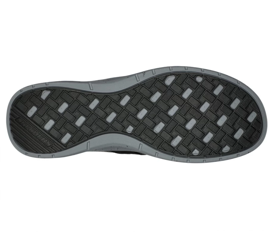 SKECHERS Men's Relaxed Fit Pastrano Sneakers in Black - Comfortable Casual Shoes