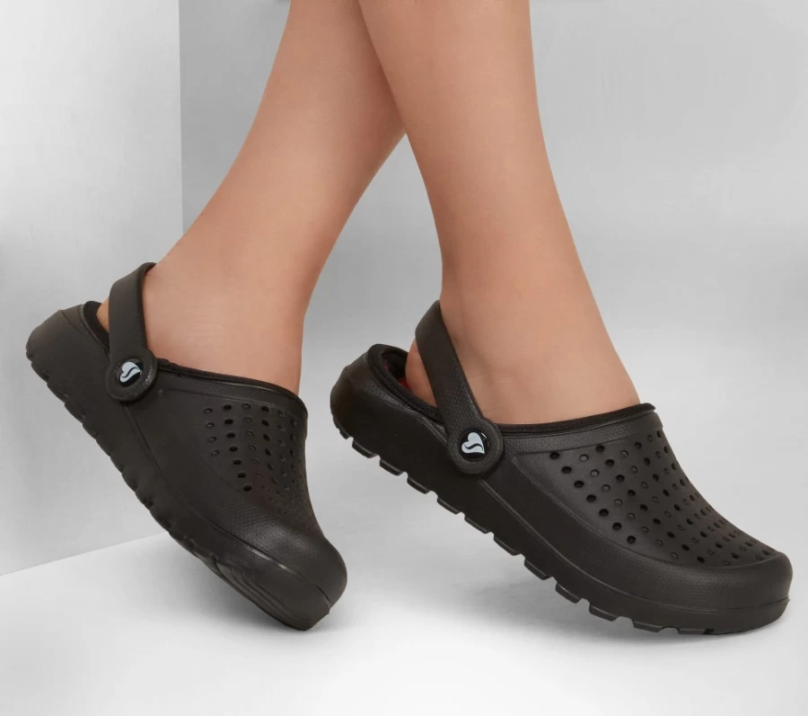 SKECHERS Women's Black Foamies Footsteps Comfortable Slip-On Shoes